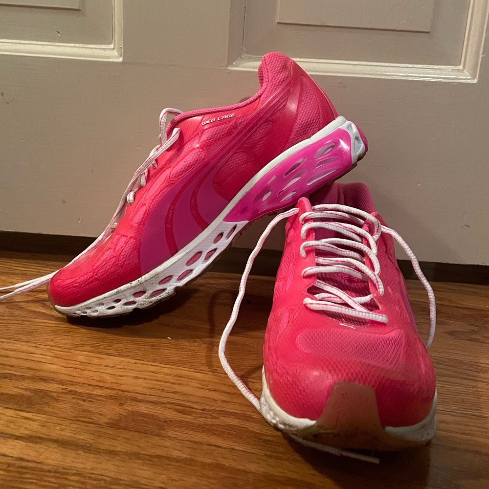 puma fuschia sneakers